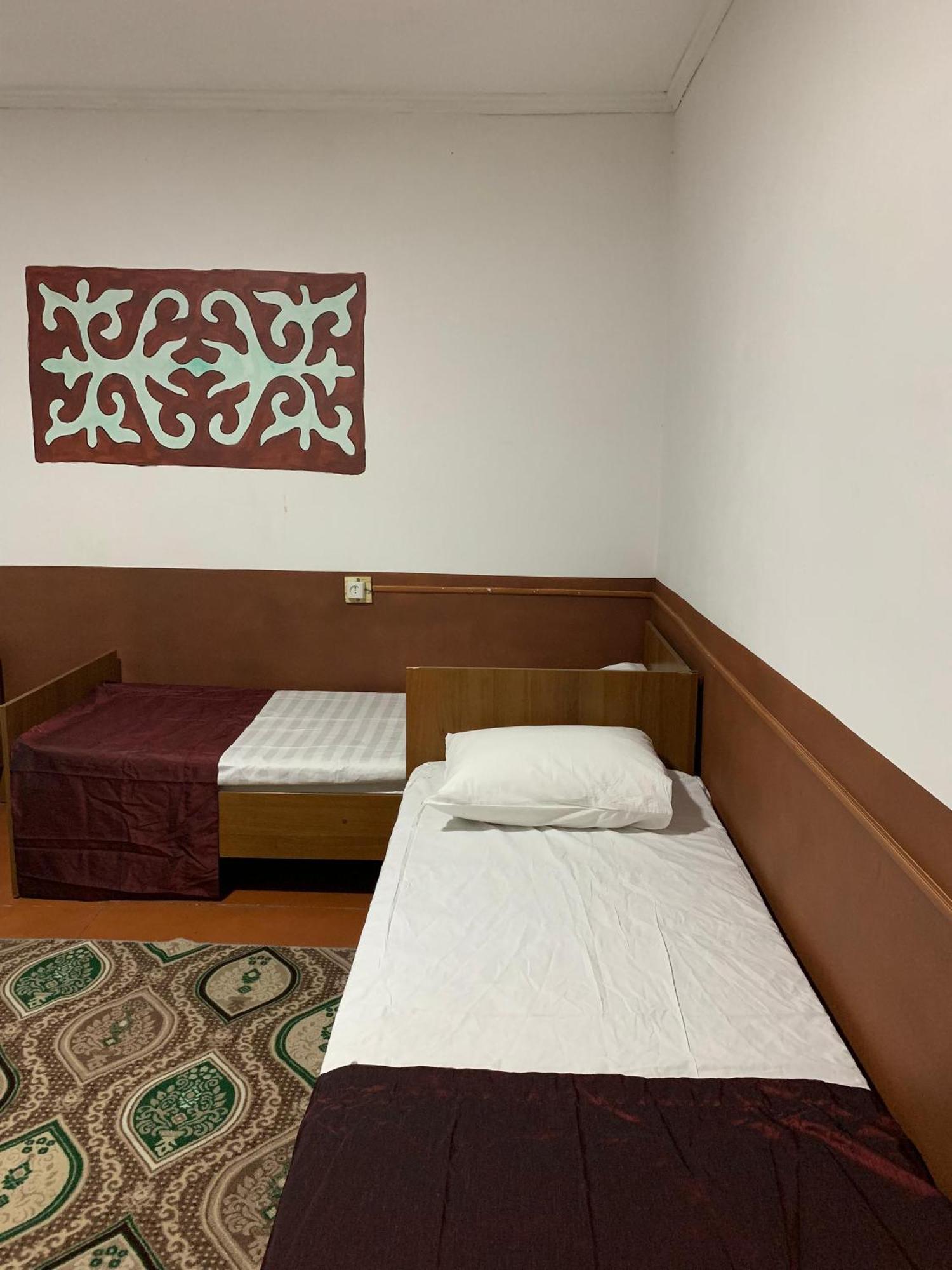 Bozui Hostel Biškek Exteriér fotografie